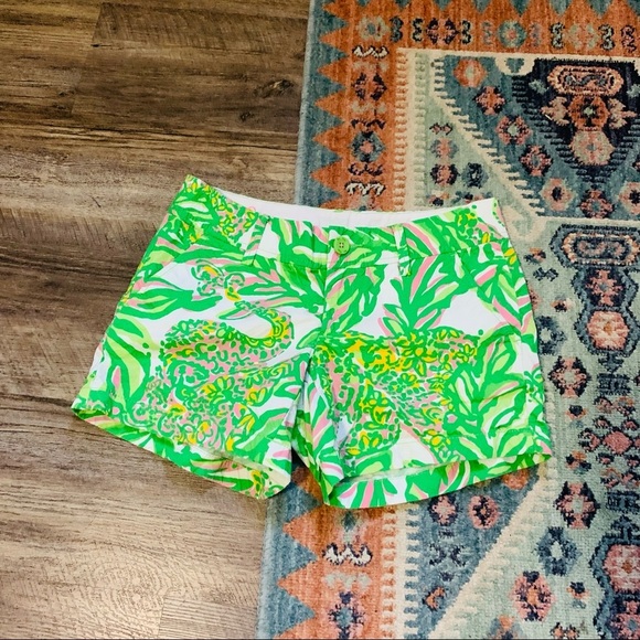 Lilly Pulitzer Colombo Print Shorts - Picture 1 of 7